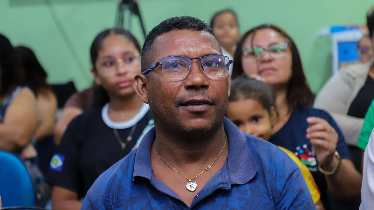 Moradores da região oeste mostram problemas e destacam diálogo sobre saneamento básico